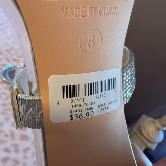 Windsor High Heels - Picture 6 of 6